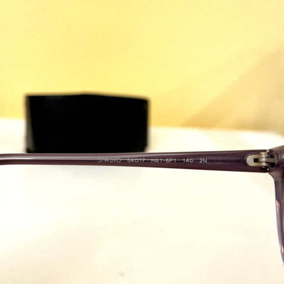 Prada Sunglasses (women) - Picture 4 of 4